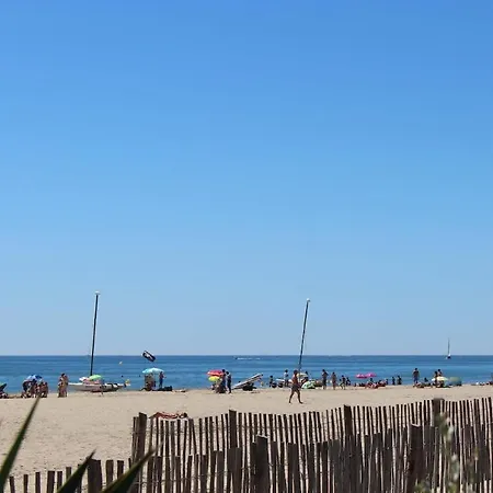 Lumineux Avec Terrasse A Carnon-plage